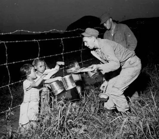 “部队火锅”起源其历史确实靠杜撰麻将胡了泔水实在不好听韩国编造(图6) “部队火锅”起源其历史确实靠杜撰麻将胡了泔水实在不好听韩国编造(图6)