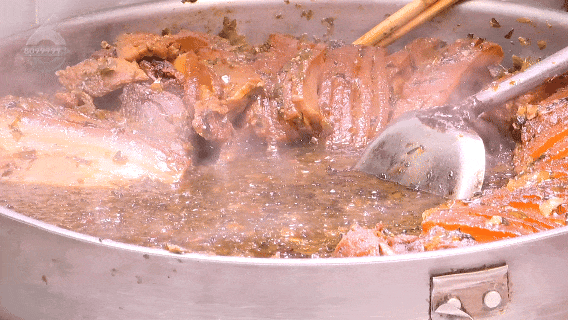 明人秋冬的快乐藏在这个暖呼呼的菜市场里麻将胡了2游戏入口“吃蟹自由”来了？昆(图2)