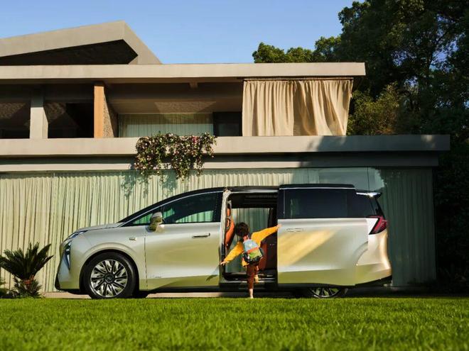 家上市4399万起焕新MPV豪华麻将胡了2试玩模拟器别克至境世(图6) 家上市4399万起焕新MPV豪华麻将胡了2试玩模拟器别克至境世(图6)